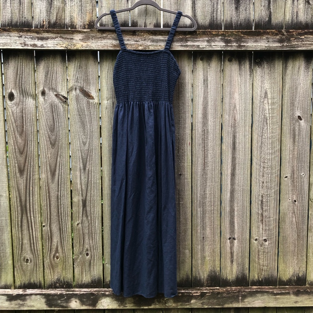 J. Crew Smocked Beach Dress Size M Navy Linen Cotton Blend Sleeveless Midi - Picture 3 of 15